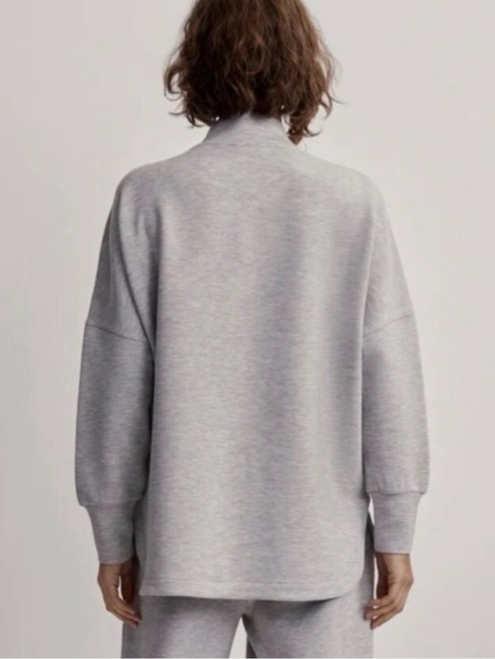 Varley Paige Grey Heather Longline Mock Neck Sweatshirt Size Medium - Picture 3 of 5